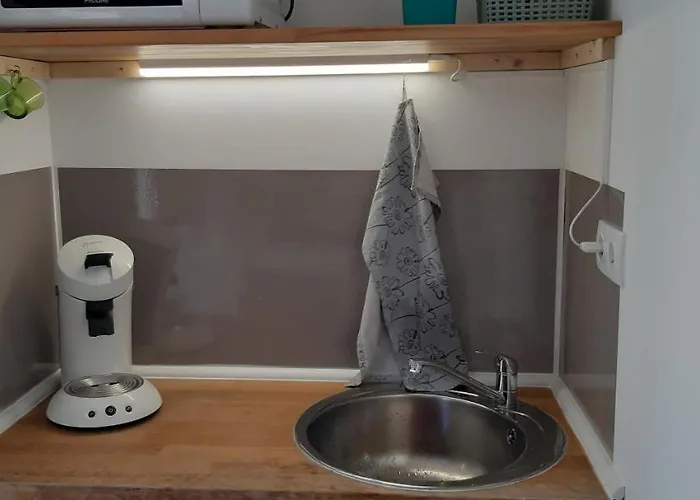 petit studio indépendant dans jardin